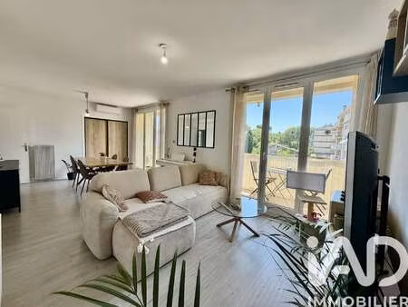 vente appartement 4 pièces à aix-en-provence (13080) : à vendre 4 pièces / 71m² aix-en-pro