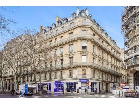 location bureaux 521 m²