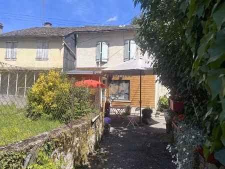 vente maison de hameau avec garage et cave murat sur vebre