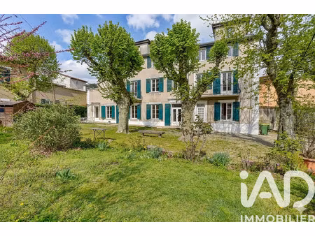 vente maison à oullins (69600) : à vendre / 245m² oullins