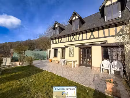 propriete atypique au coeur d'yport  avec jardin - garage -