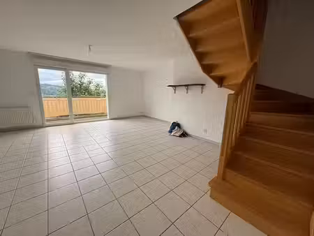 location appartement 4 pièces 92.68 m² à saint-cyr-sur-le-rhone (69560)  919 €