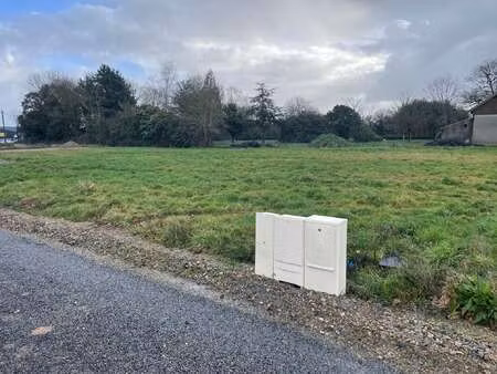 vente terrain à sainte-pazanne (44680) : à vendre / sainte-pazanne