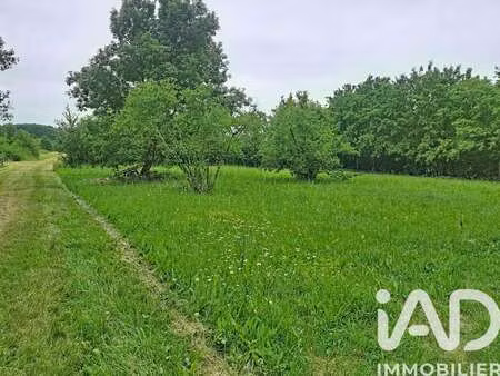vente terrain à saint-martin-du-bois (33910) : à vendre / 1250m² saint-martin-du-bois
