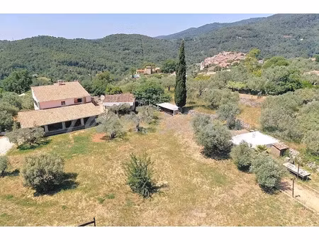 vente maison 6 pièces 175 m² à claviers (83830)  485 000 €