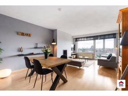 appartement moderne avec 2 chambres et garage