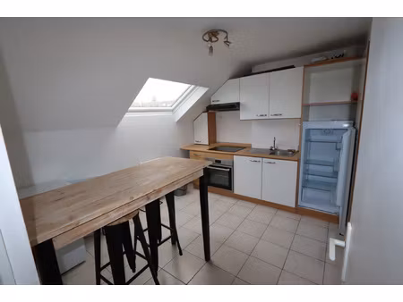grand appartement en location à la charité-sur-loire