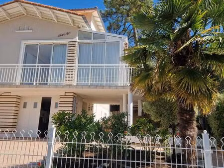 - 17390 - ronce les bains - maison 7 pièce(s) 126 m2 - 5 chambres -