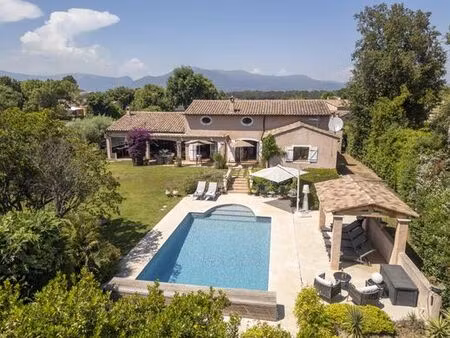 villa de 9 pièces de luxe en vente valbonne  france