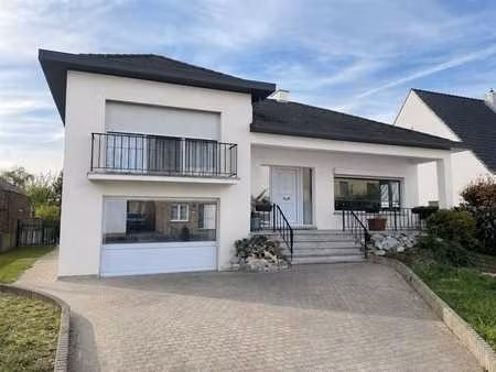 spacieuse maison 5 chambres grand jardin