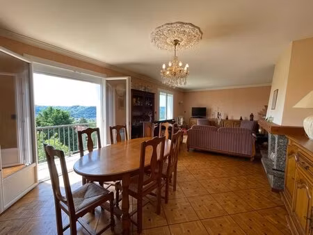 maison t9 240 m2 avec studio
