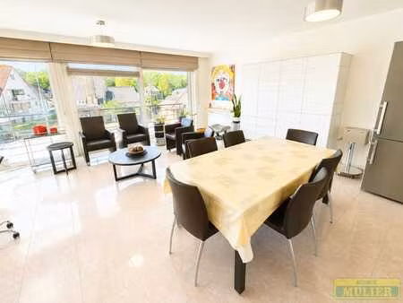 appartement ensoleillé avec vue sur le bois calmeyn à ven...