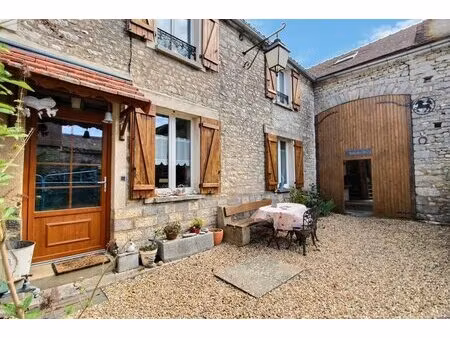 coup de coeur  maison avec grange et grenier aménageable avec jardin clos
