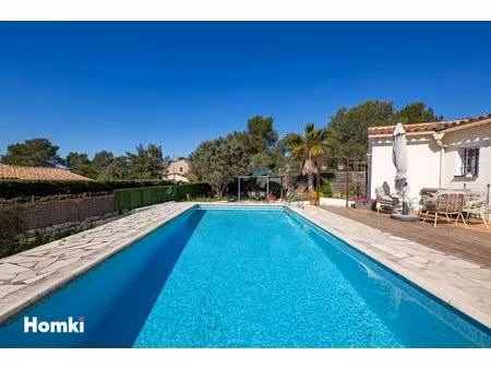 maison/villa t5 de 140 m2 à le muy 83490 villa avec piscine et vue exceptionnelle sur le r