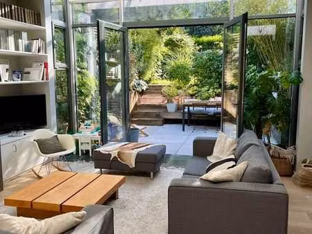 maison familiale rénovée 3 ch + bureau et jardin