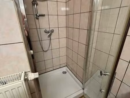 appartement 2 ch. à louer à erquelinnes (epc c)