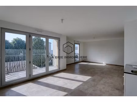 vente appartement 3 pièces 71.75 m² à chennevieres-sur-marne (94430)  391 000 €