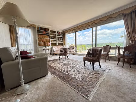nestenn igny appartement familial 5 pièces 107 m² avec extérieur  situé au 6? et dernier é