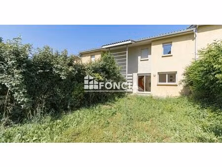 baziège – maison t4 avec jardin dans résidence sécurisée