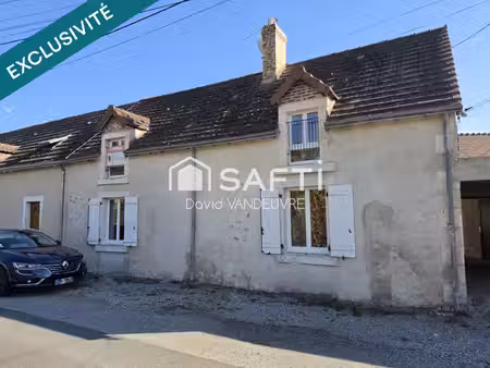 maison en pierre  calme et nature  jardin 678 m²