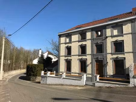 gerpinnes maison rénovée près de toutes commodités.