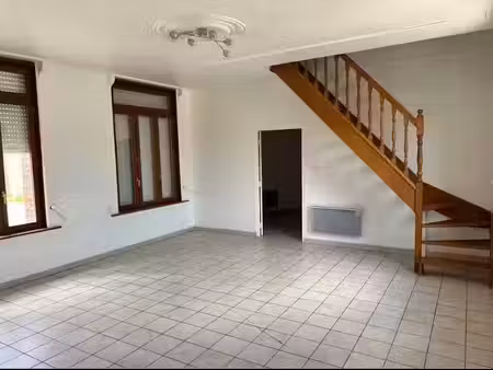 location maison 6 pièces 100 m² à bours (62550)  790 €