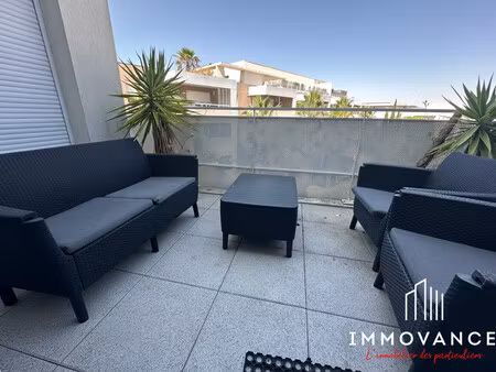 vente appartement 3 pièces avec deux chambres + place de parkin