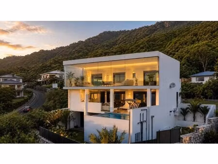 villa d’architecte neuve à la montagne