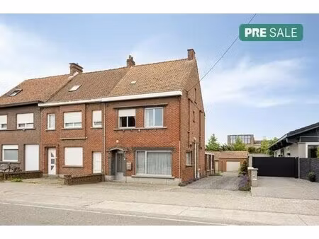 half open huis te izegem