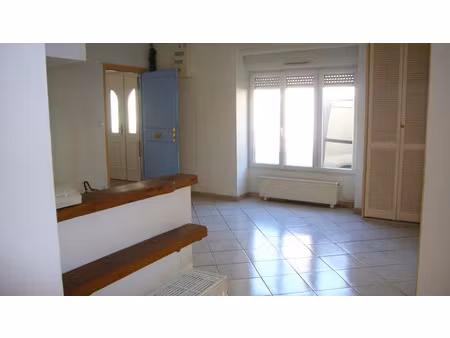 location appartement 3 pièces 47.88 m² à thenon (24210)  480 €