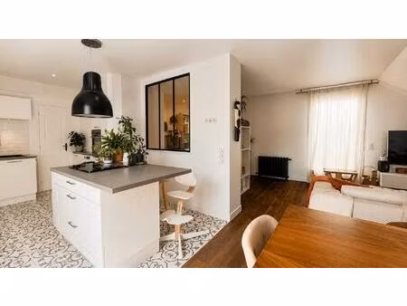 duplex 3 pièces avec terrasse 50 m² et 2 parkings