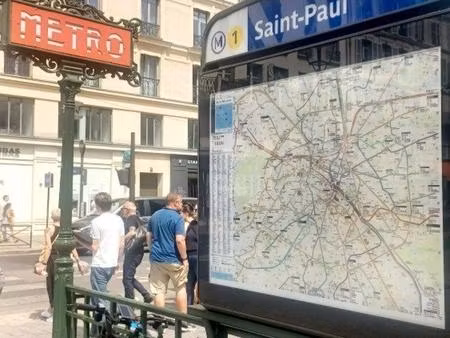 murs + fdc - pizzeria - saint paul - le marais