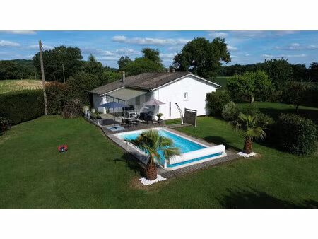 vente maison arblade le bas  86m² 4 pièces 220 000€ avec piscine