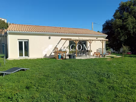 maison de plain pied 100 m2 sur parcelle de 724 m2