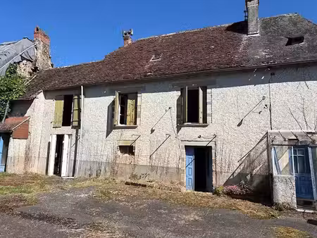 vente maison 5 pièces 112 m² à rosiers-de-juillac (19350)  49 000 €