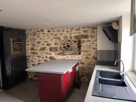vente maison 4 pièces 106 m² à rouzède (16220)  99 900 €
