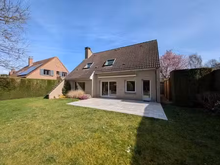 maison de prestige de 136 m2 en vente lompret  france