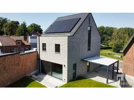 huis te huur in zichem met 3 slaapkamers