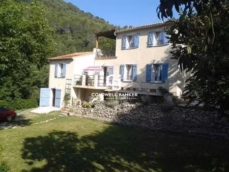 l'or bleu de provence : bastide de charme  source et rivière privée claviers (83830) — un.