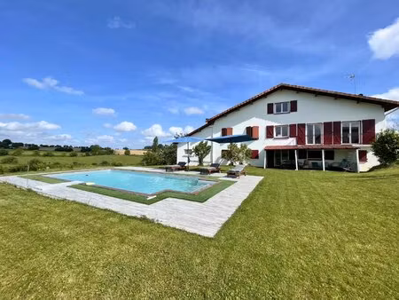 achat maison 12 pièces 311m² st palais 33820