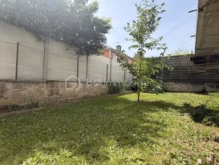 maison de ville de 85 m² à saint-quentin