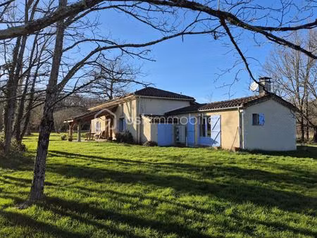 maison en pierre de 158 m² à flamarens