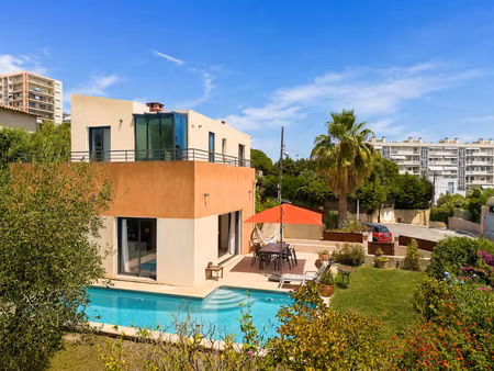 nice fabron villa domaine privé 5p 227m² - jardin & piscine