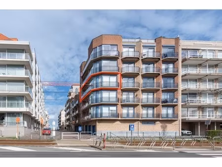 appartement te koop in nieuwpoort met 1 slaapkamer