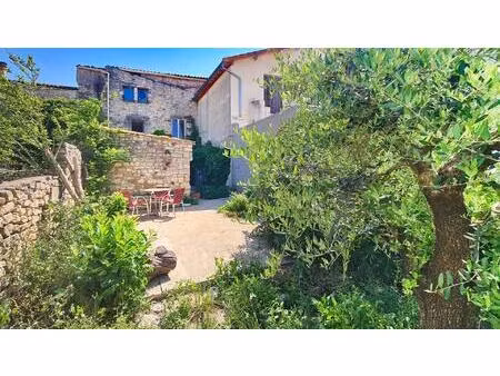 a 10 minutes d'uzès - maison de village à rénover - atelier et petit jardin