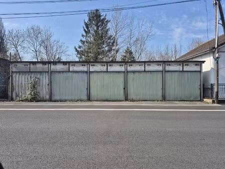 location parking ferriere la grande 59680