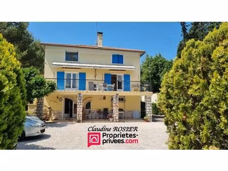 besse sur issole propriété 9 pièce(s) 237 m2 piscine terrain clos