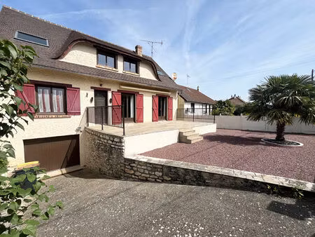 vente maison 7 pièces  158.00m²  dourdan