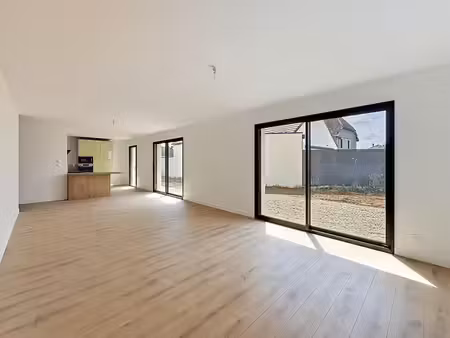 longchamp - maison 5 pièces à vendre - 110m2 - 309 000 € - réf: 4493431 - bourse immobiliè