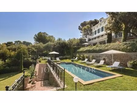maison de luxe de 337 m2 en location antibes  france